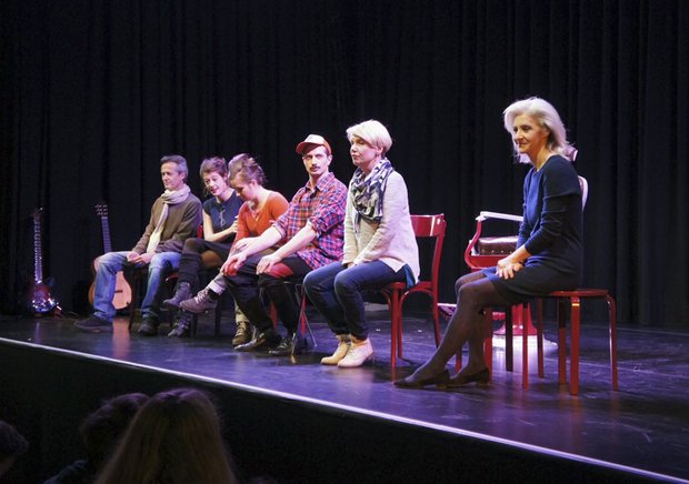 Theaterbesuch «U Purpu»