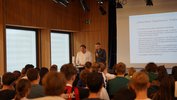 Politik hautnah: Eine Woche voller Debatten, Entdeckungen und Begegnungen an der Kantonsschule Uster