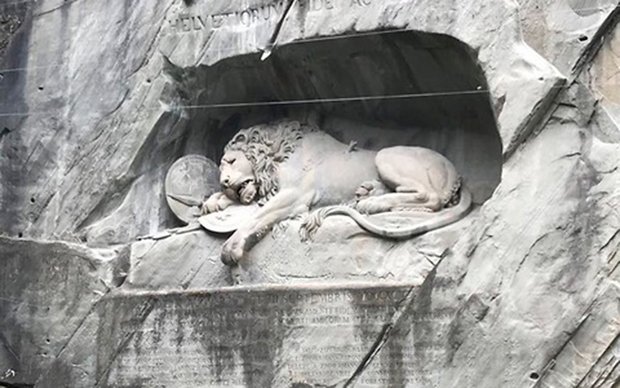 Löwendenkmal