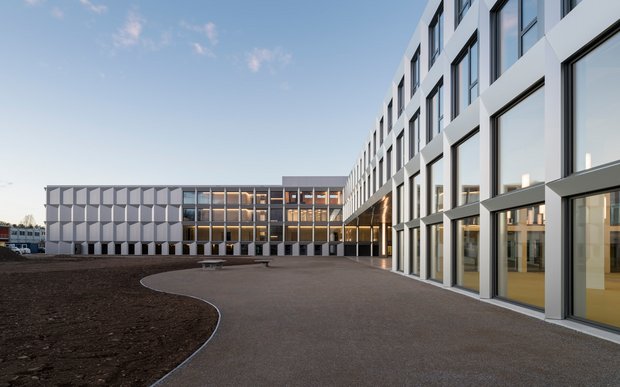 Bildungszentrum Uster Bildungszentrum Uster
