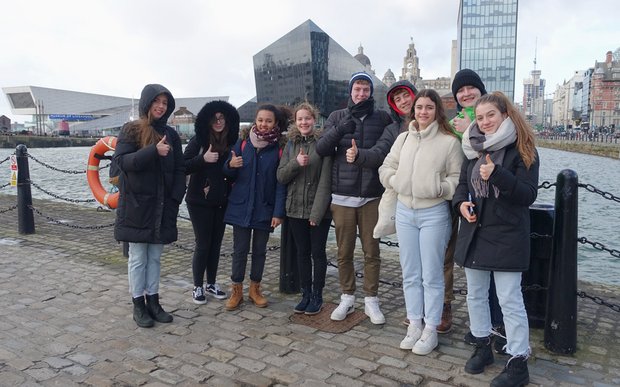 Gruppenbild am Albert Dock