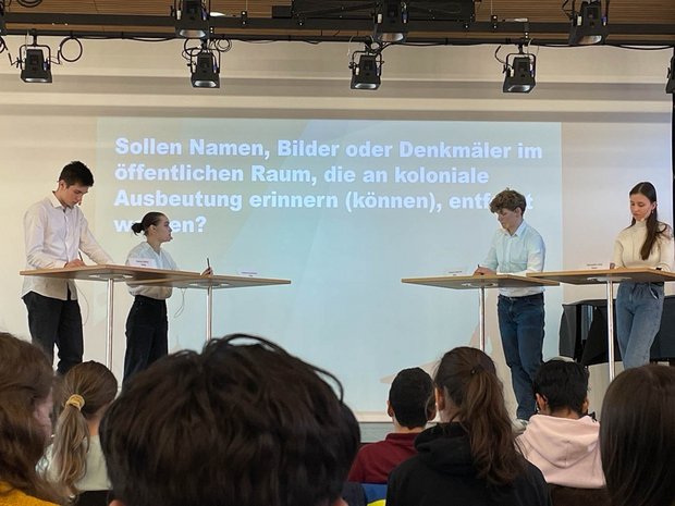 Debattierwettbewerb von «Jugend debattiert»
