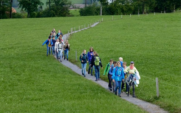 Los geht’s – Abmarsch in Rothenthurm