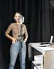 Aufzeichnung der OFF-Stimmen in der Medienwerkstatt, Schülerfoto: Leandra Brandenberg; G5c