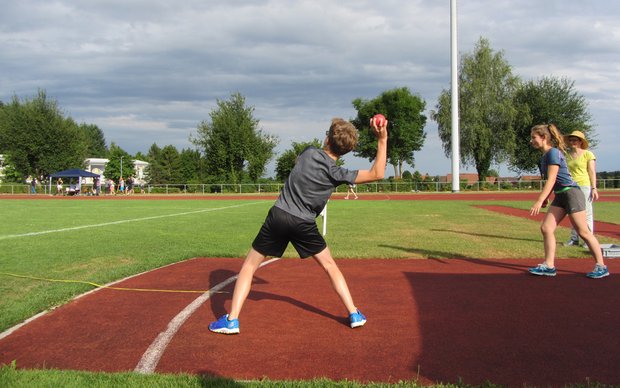 Ballwurf der U-Klassen, Sporttag 2017
