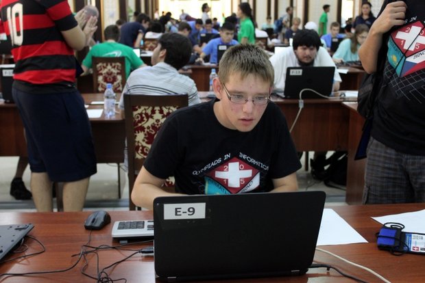 Informatik-Olympiade 2015 