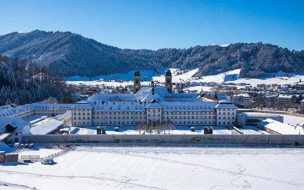 Die 5. Klassen in der Wirtschaftswoche in Einsiedeln